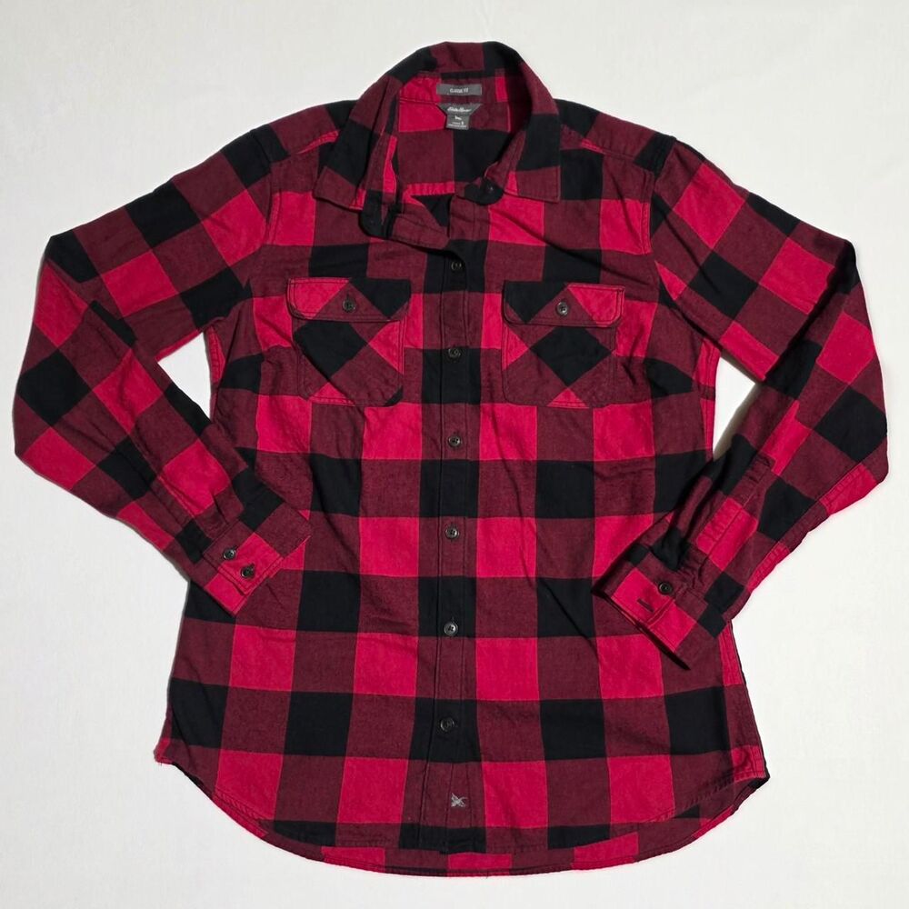 Eddie Bauer Red Black Buffalo Plaid Flannel Button Down Pockets women's small